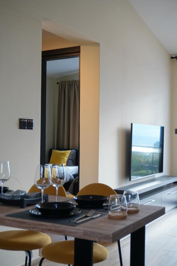 Apartment Wonderful View From The Beautiful